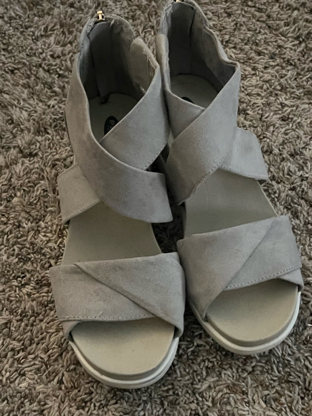 Dr. Scholl's Golden Hour Gladiator Strappy Wedge Sandal Soft Gray Size 6.5